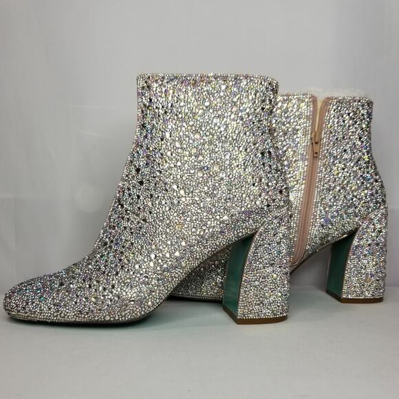 Blue by Betsey Johnson Women's Hugo Rhinestone Block Heel Booties Size 9.5 NWT - Picture 1 of 9